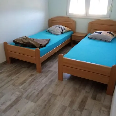 A&M Apartmani * マリナ